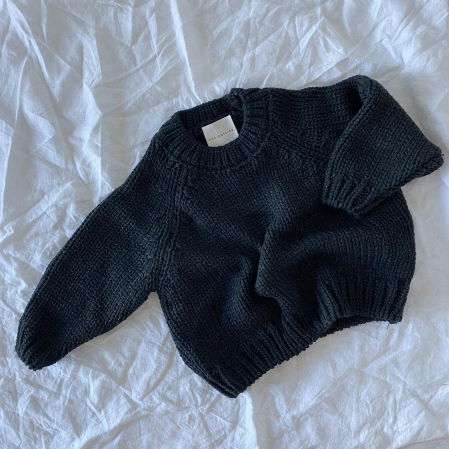 The Noir Chunky Pullover Knit