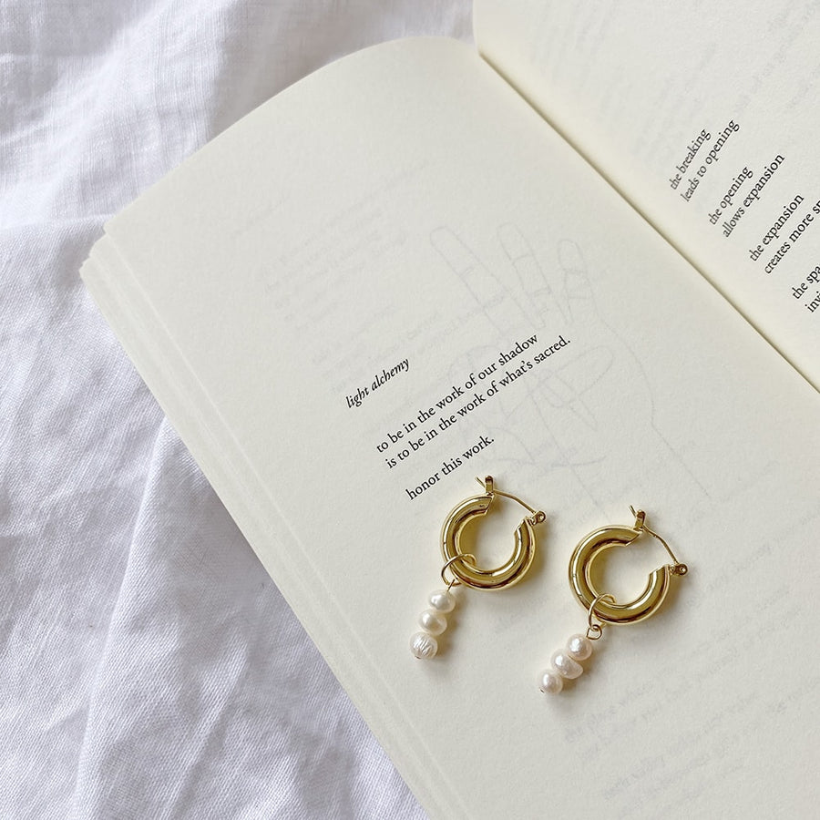 The Triple Pearl Exaggerated Hoop earring