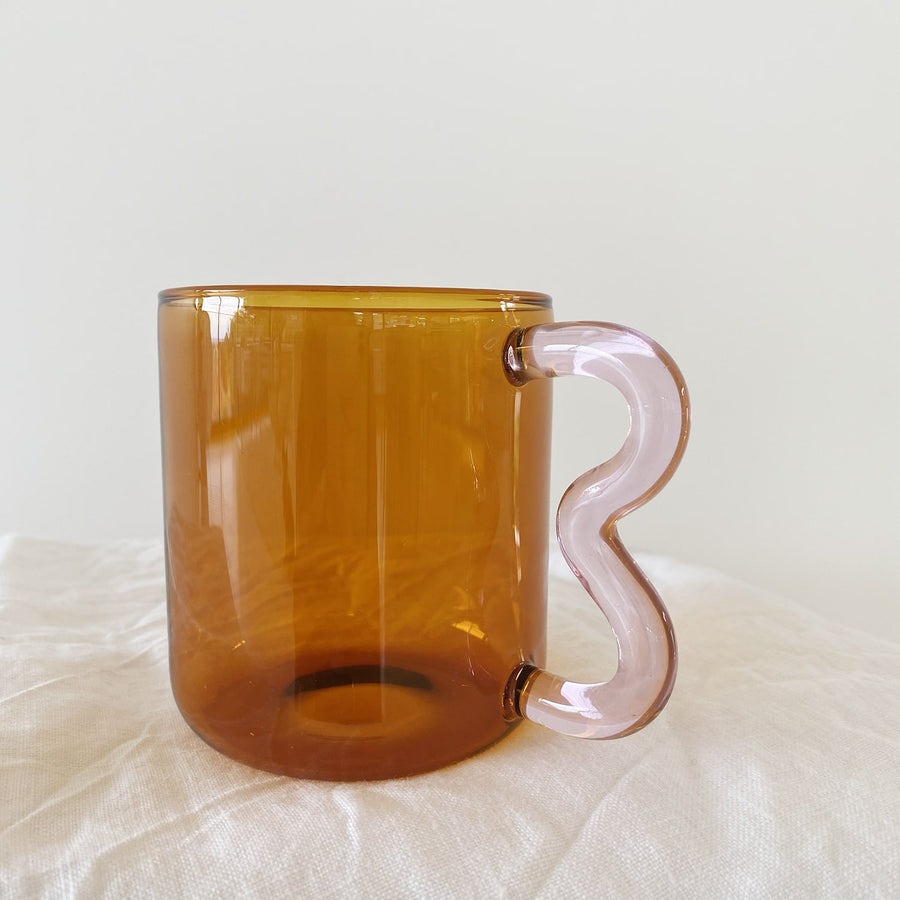 The Amber Pink Soremo Glass Mug