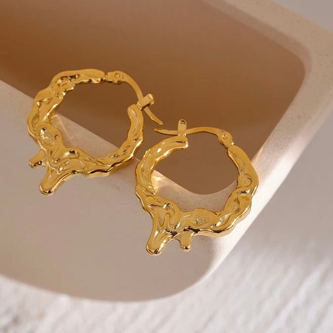 The Levelled Gold Drip Hoop earring